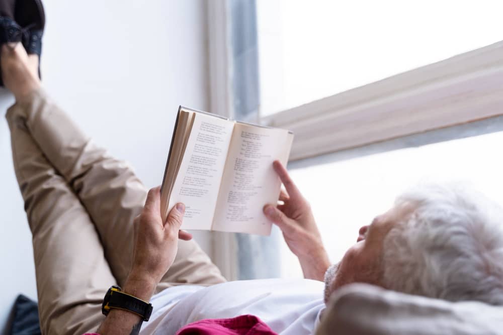 les bienfaits de la lecture à la retraite